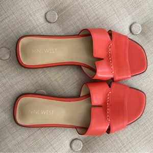 Nine West Orange slide sandal  size 6 1/2